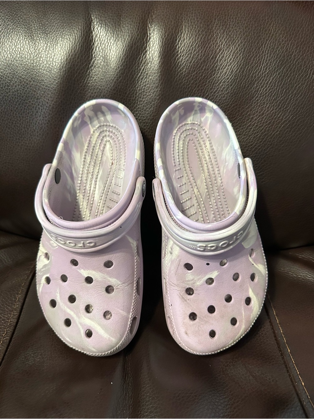 CROCS Lavender Tie-Dye Classic Clogs womens 8 men’s 6